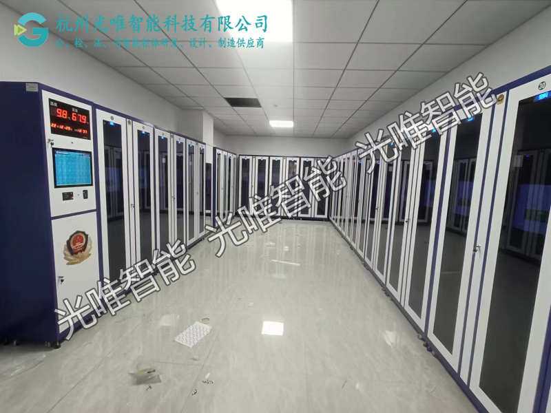 智能警用裝備柜（交警案例）